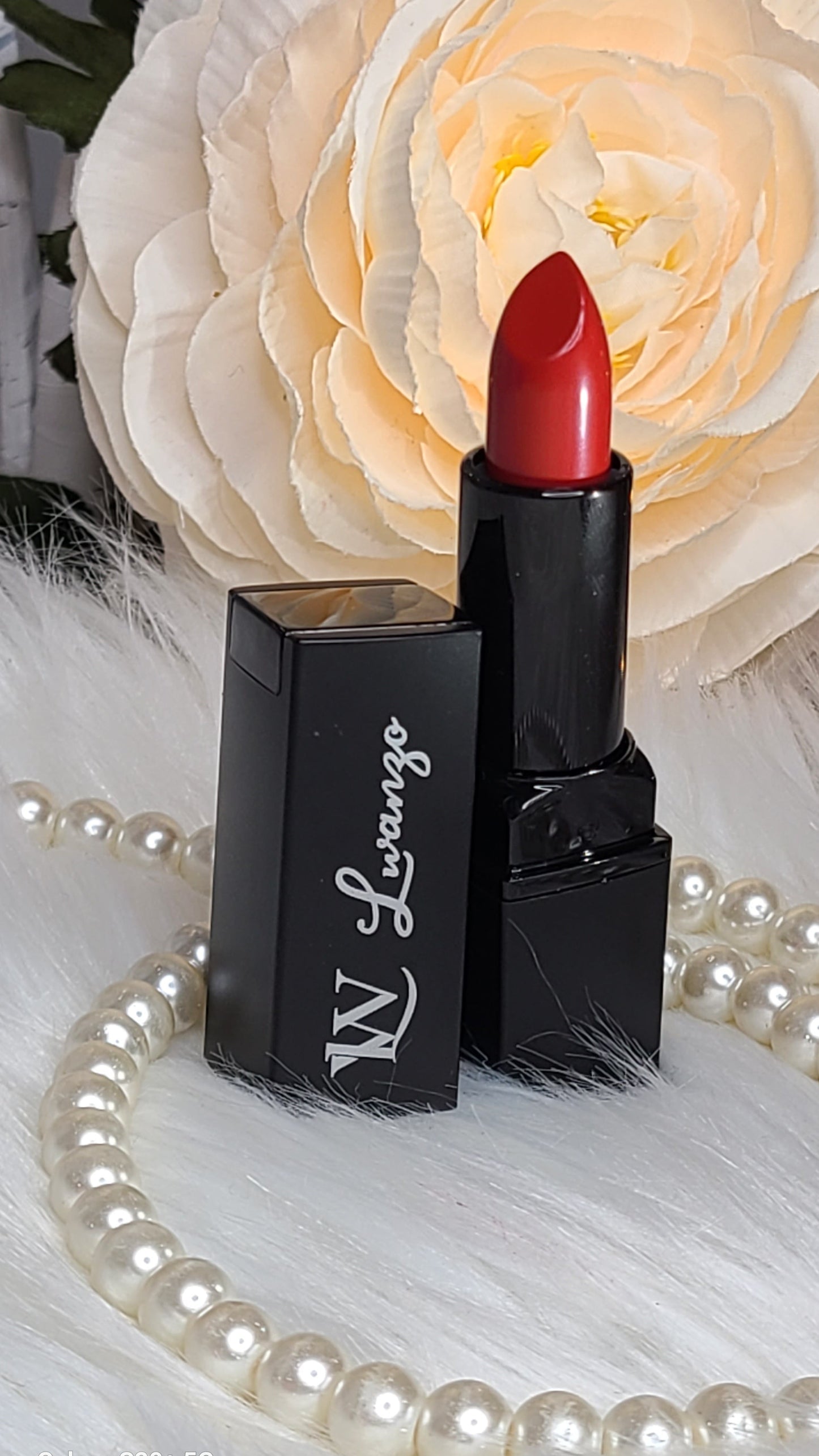 Lwanzo Cream Blush – Truffle