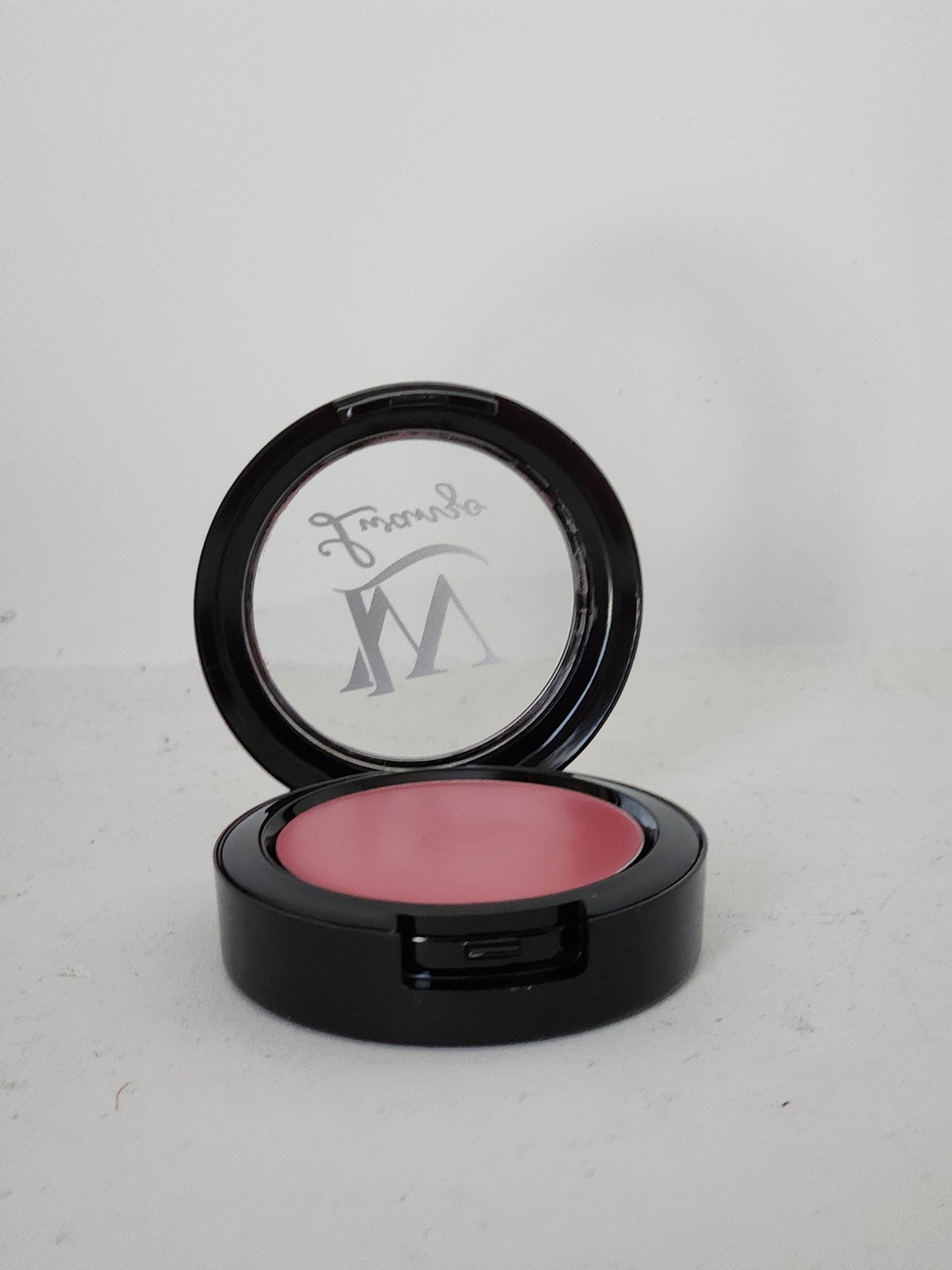 Lwanzo Dual Powder Blanche